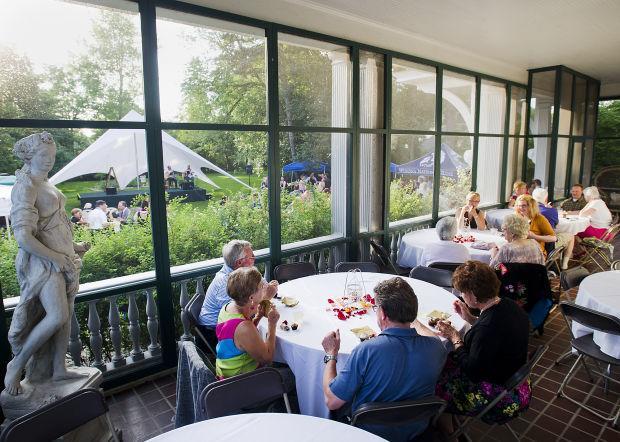 Alexander Mansion Bed & Breakfast 4*